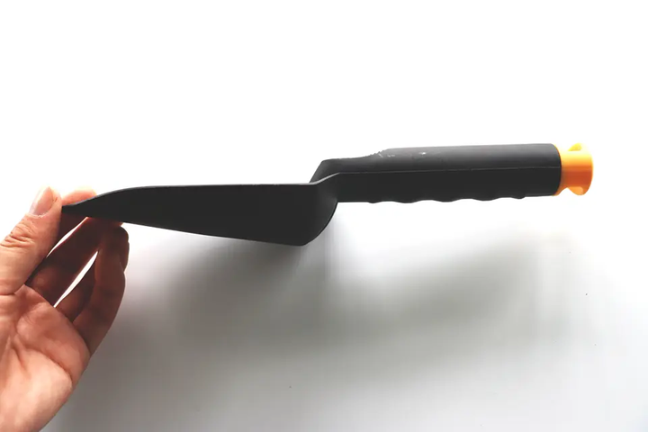 Plastic Small Mini Handheld Light-Weight Gardening Spade Scoop Trowel Shovel Digging Tool with Anti Slip Grip Hanging Hole
